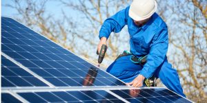 Installation Maintenance Panneaux Solaires Photovoltaïques à Saint-Aubin-des-Chateaux